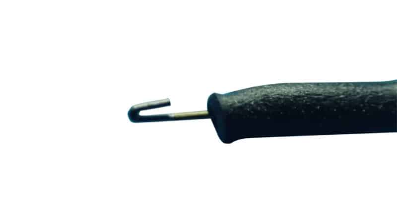 ラット筋電図用の電極