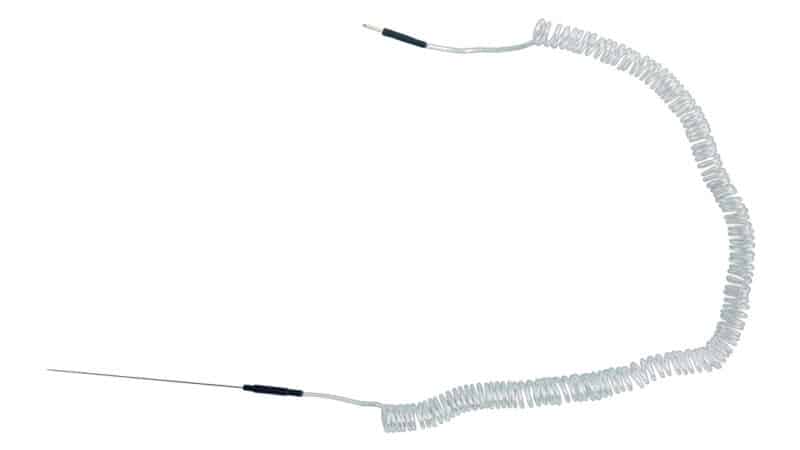 スパイラル状のリード線付き金属微小電極