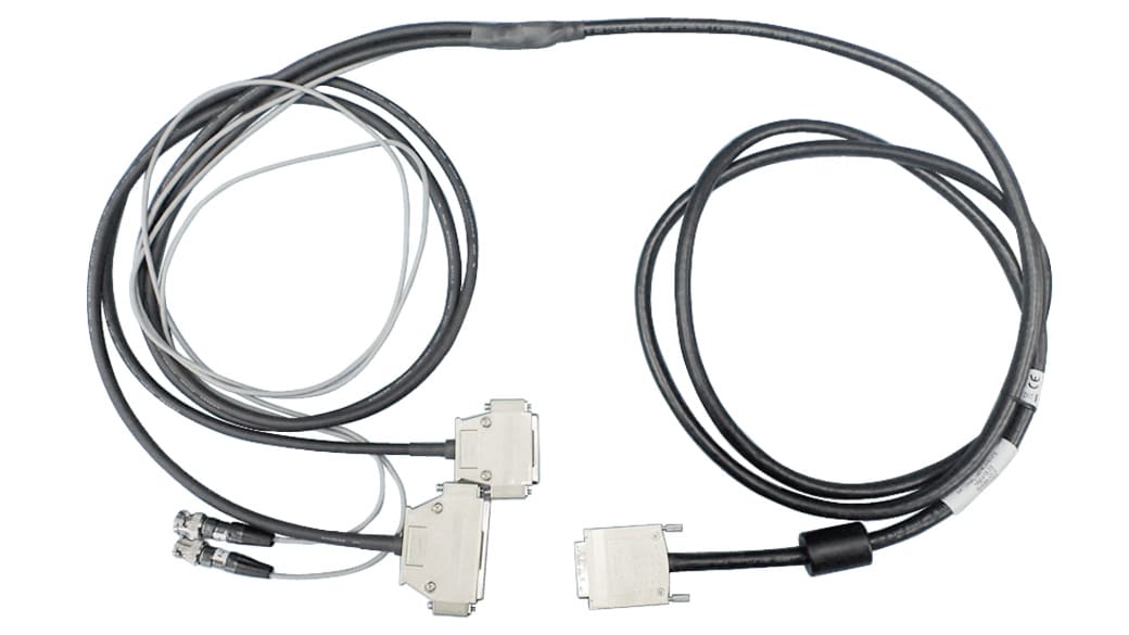 特注機器接続用ケーブル